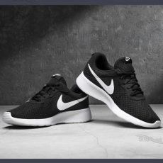 Obuv Nike Tanjun - 812654-011